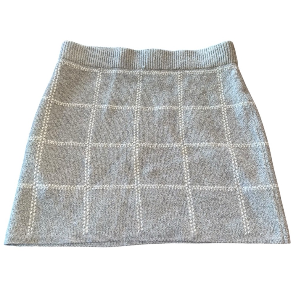 A New Day Women’s Sweater Skirt Mini Grey White Size XL Mini Skirt Winter Fall